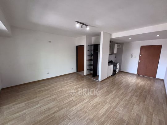 MENDEZ DE ANDES al 1300 Piso 2