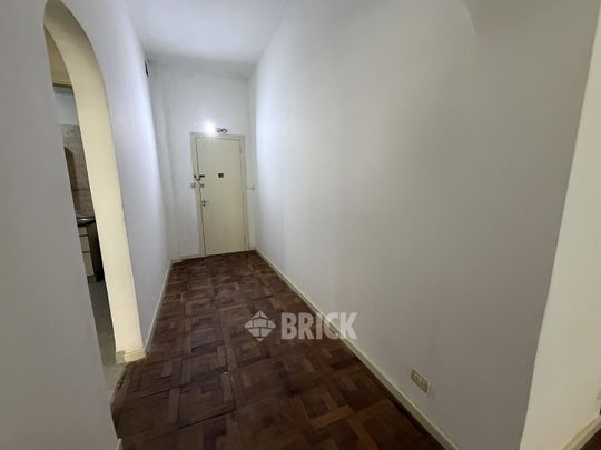 RODRIGUEZ, MARTIN al 700 Piso 1