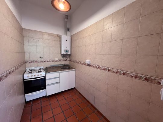 COSTA RICA al 5900 Piso PB