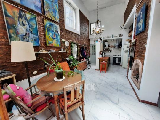 CALVO, CARLOS al 1600 Piso PB