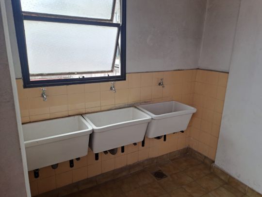 SALGUERO, JERONIMO al 300 Piso 5