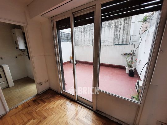 SANTA FE, AV. al 2500 Piso 3