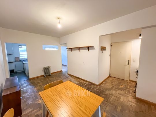 CONDE al 1400 Piso PB