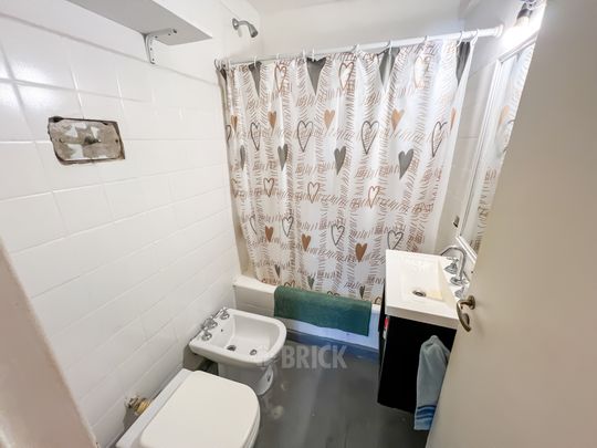 CONDE al 1400 Piso PB