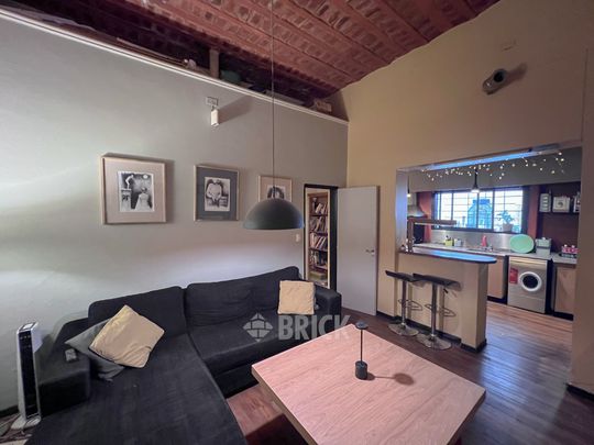 BEAUCHEF al 800 Piso PB