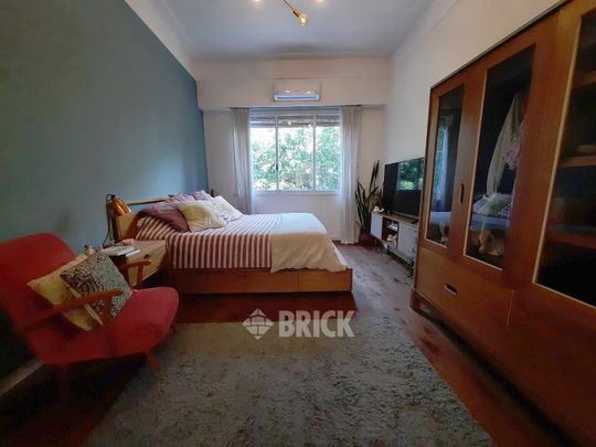 RIVADAVIA, AV. al 6200 Piso 2