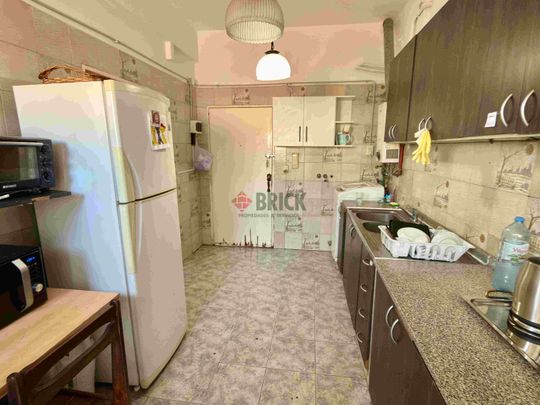 JUAN JOSE PASO al 1200