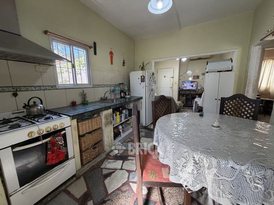 LOS ANDES al 1500 Piso PB