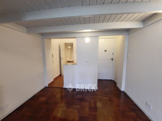 AZCUENAGA al 900 Piso 3