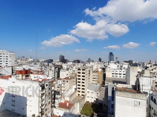 CORRIENTES, AV. al 2300 Piso 13