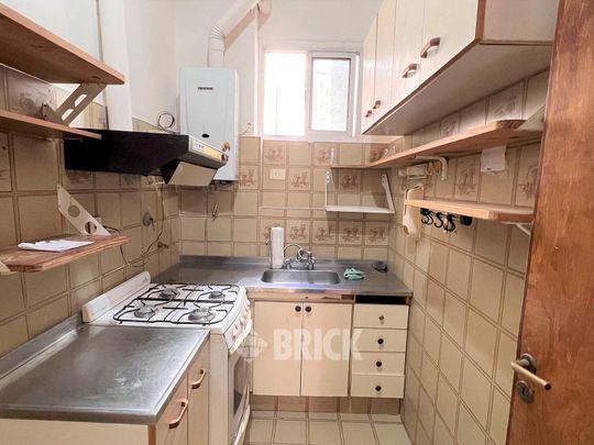 AZCUENAGA al 200 Piso 1