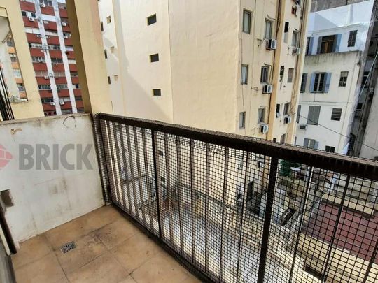 SUIPACHA al 700 Piso 6