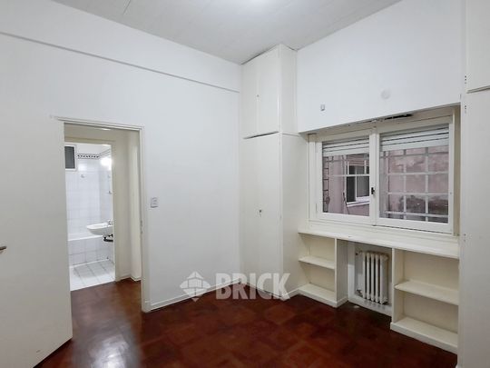 ARENALES al 1100 Piso 1