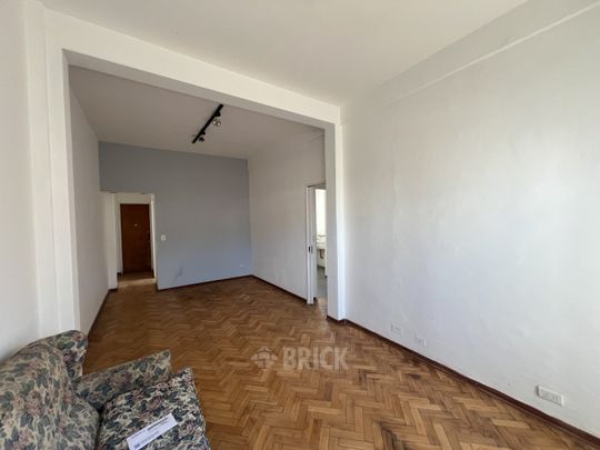 LARREA al 700 Piso 3