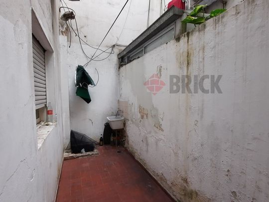 VIAMONTE al 2200 Piso PB