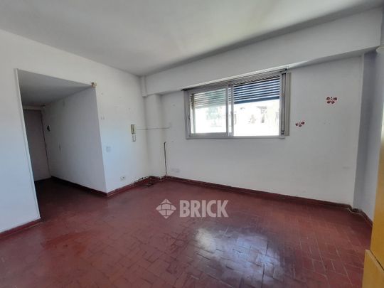 CONDE al 1000 Piso 3