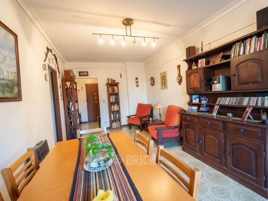 FRANKLIN al 2400 Piso 1