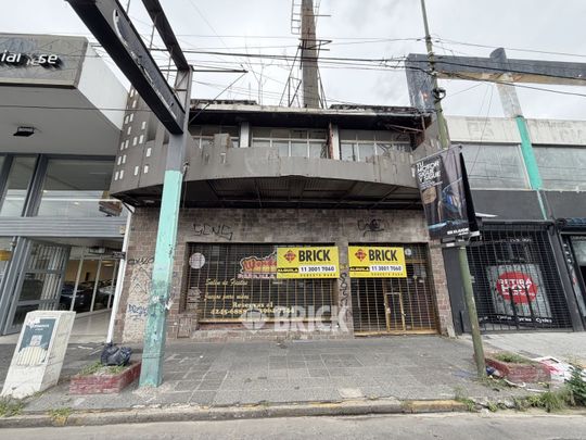 YRIGOYEN, HIPOLITO, AV. al 8200