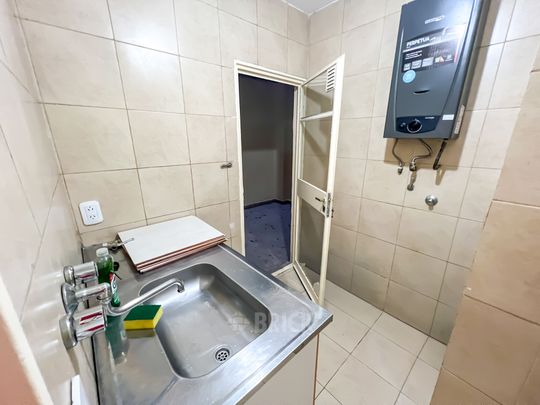 AUSTRIA al 2500 Piso PB