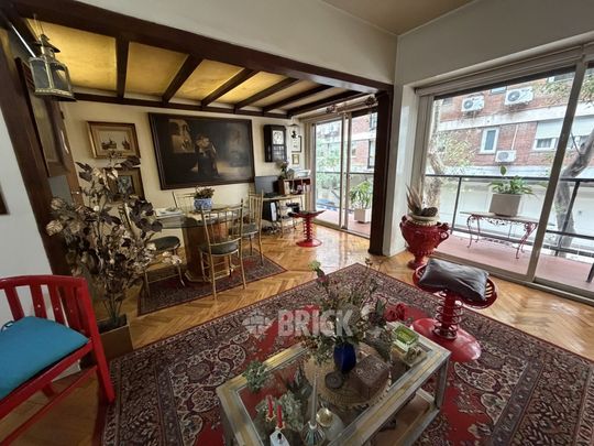 GELLY al 3400 Piso 1