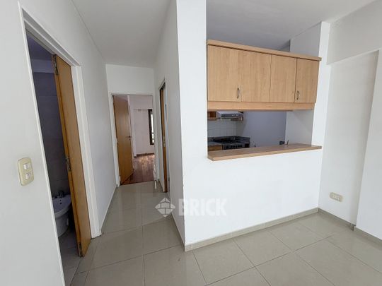 AZCUENAGA al 1100 Piso 9