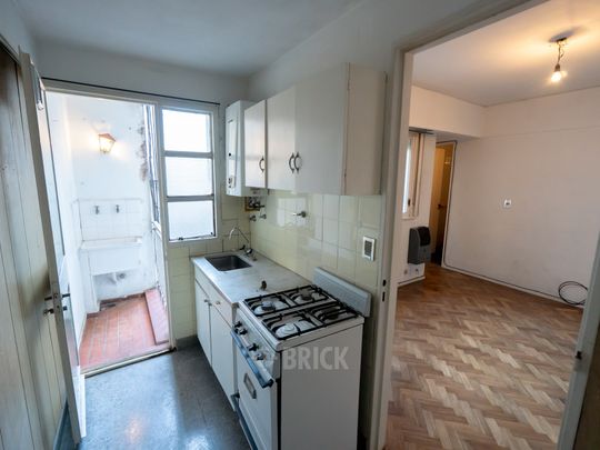 ALBERDI, JUAN B., AV. al 500 Piso 2