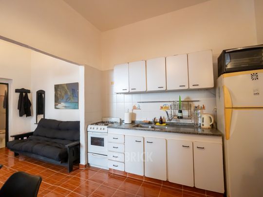 ALVAREZ THOMAS, AV. al 800 Piso PB