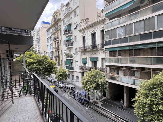 PASTEUR al 700 Piso 2