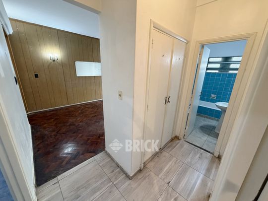 PASTEUR al 700 Piso 2