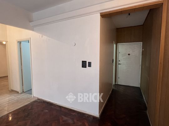 PASTEUR al 700 Piso 2