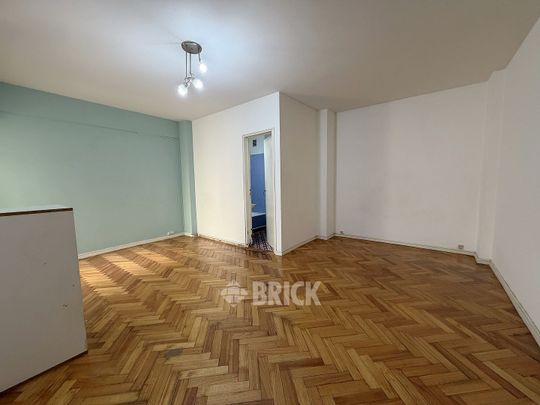 SUIPACHA al 700 Piso 4