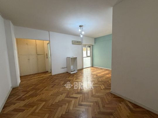 SUIPACHA al 700 Piso 4