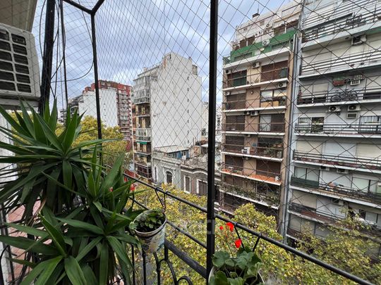 MEDRANO, AV. al 500 Piso 5