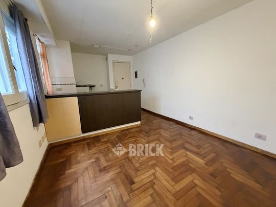 GOMEZ, VALENTIN al 3100 Piso 2