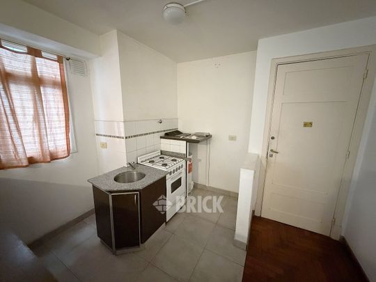 GOMEZ, VALENTIN al 3100 Piso 2