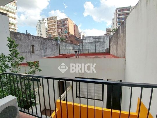 PACHECO DE MELO al 2900 Piso 1