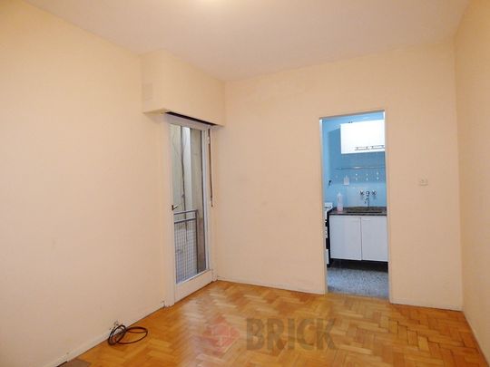 RIVADAVIA, AV. al 6100 Piso 2