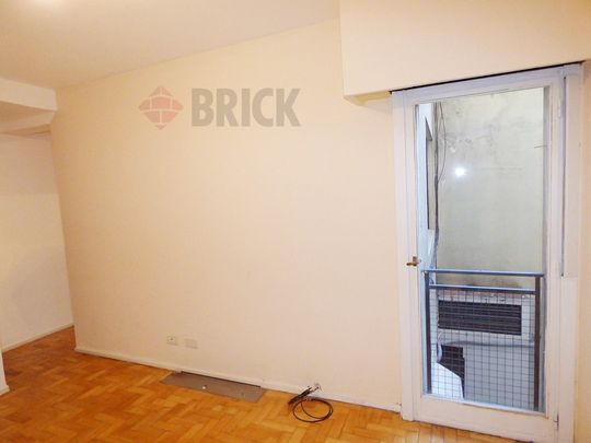 RIVADAVIA, AV. al 6100 Piso 2
