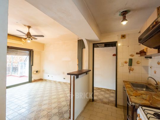TRES ARROYOS al 1600 Piso 7