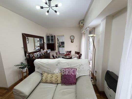 DEAN FUNES al 1100 Piso 12
