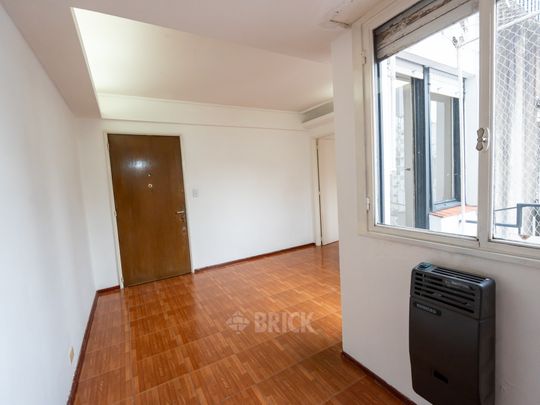 VIAMONTE al 900 Piso 9
