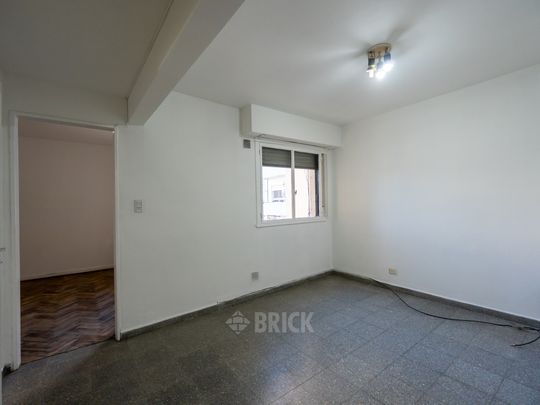 YERBAL al 900 Piso 7