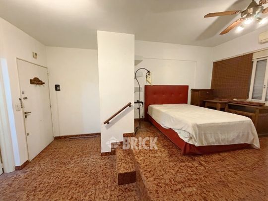 ACUÑA DE FIGUEROA al 1400 Piso 2