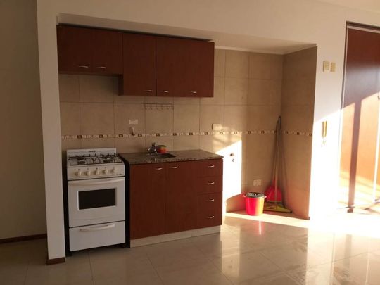 ENTRE RIOS, AV. al 1300 Piso 6