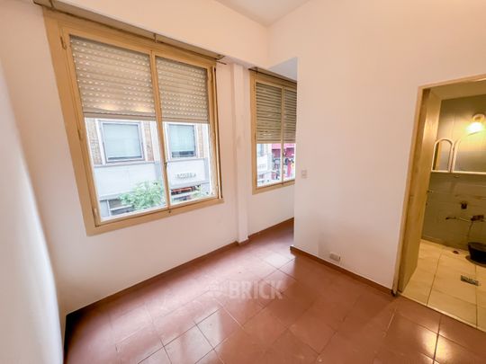 PARAGUAY al 500 Piso 1