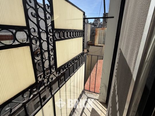 BILLINGHURST al 1700 Piso 10