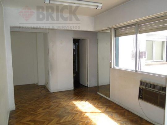 CHARCAS al 3100 Piso 8