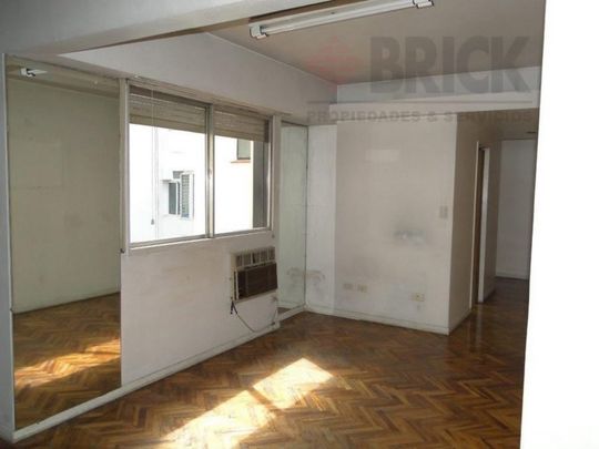 CHARCAS al 3100 Piso 8
