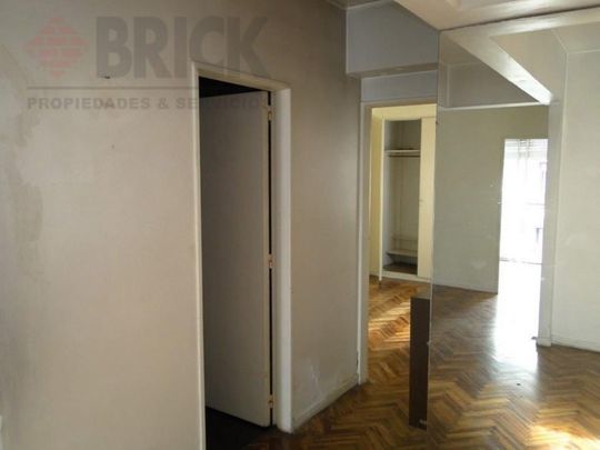 CHARCAS al 3100 Piso 8