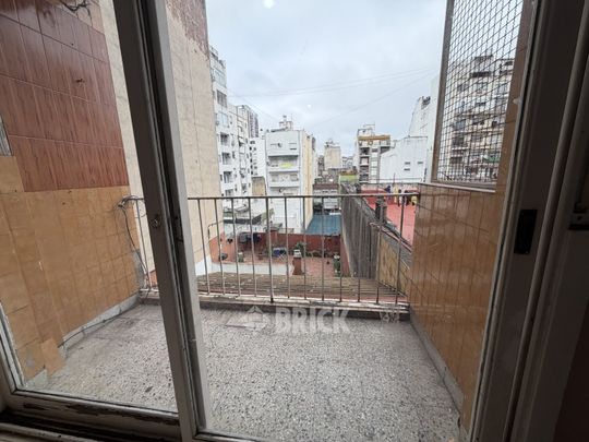 TUCUMAN al 2200 Piso 5